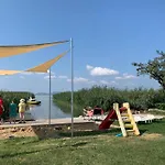 Azure Bay Διαμέρισμα *