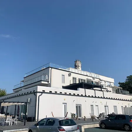 Azure Bay Apartamento