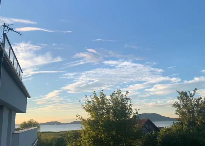 Azure Bay * בלטונפנבש